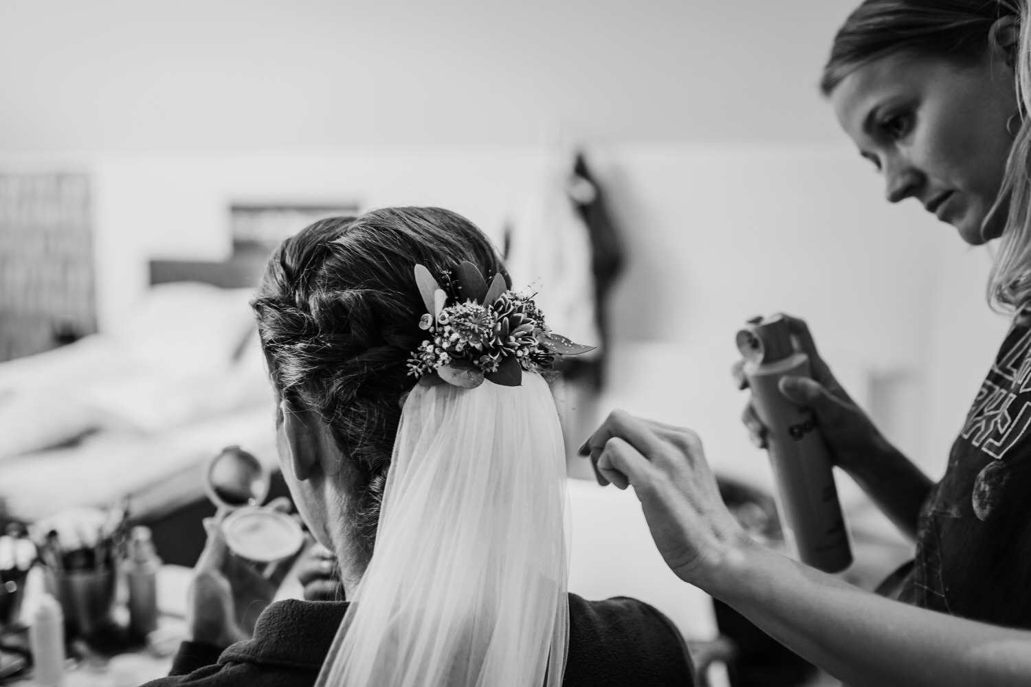 Getting Ready Braut | Hochzeitsfotografie Aachen